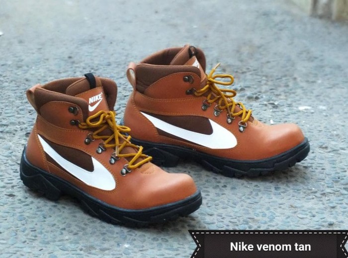 safety shoes nike