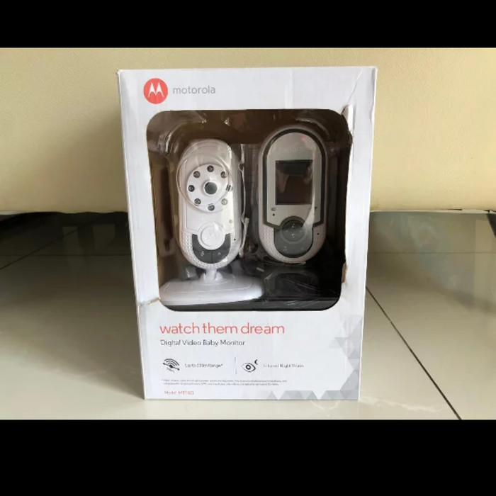 motorola watch them dream digital video baby monitor