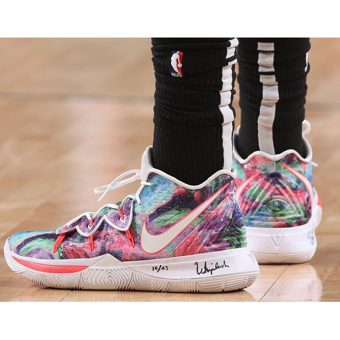 nike kyrie 5 neon blends