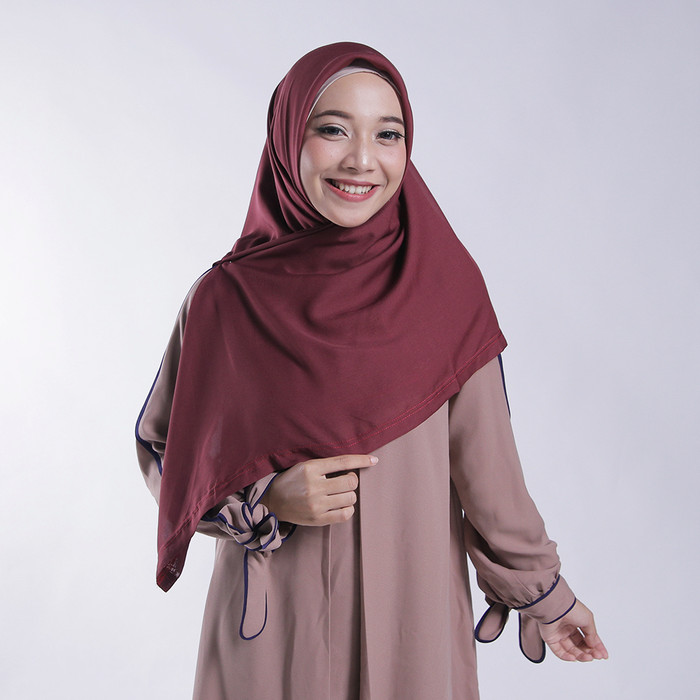 Jual Zoya  Kerudung Segi Empat Polos Nov Scarf Warna  