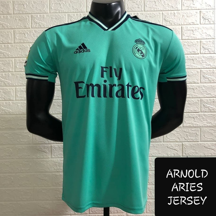 135 Gambar gambar kaos real madrid Terbaru