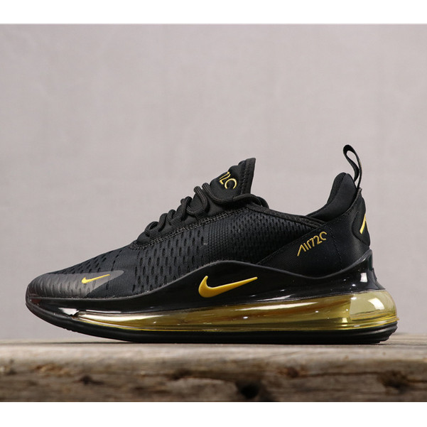 harga sepatu nike airmax 720