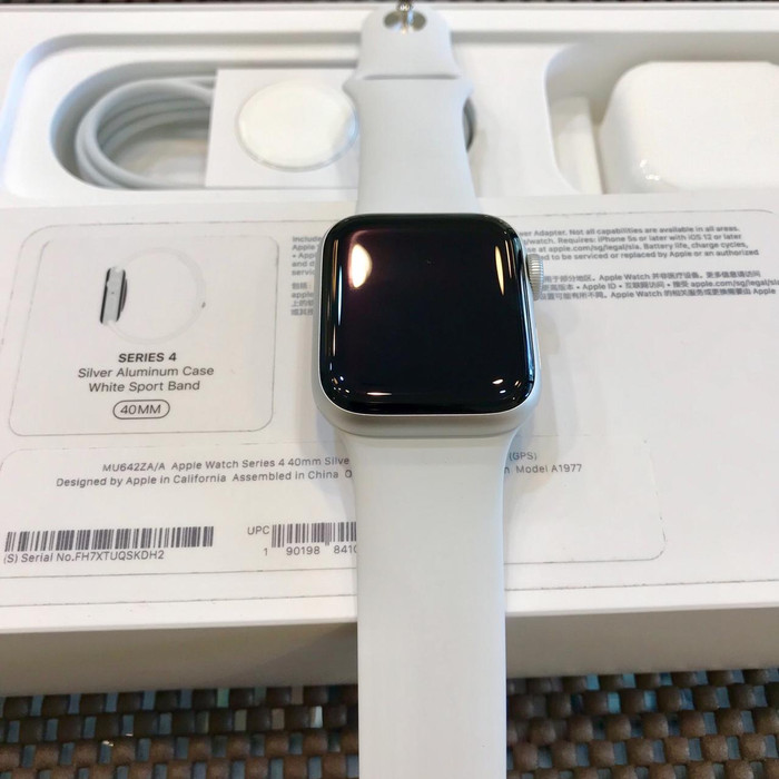 Jual Apple WATCH Series 4 Second 