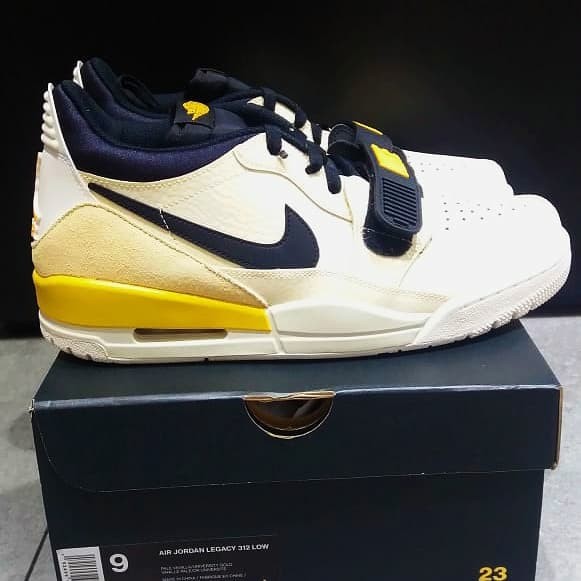 jordan legacy 312 gold
