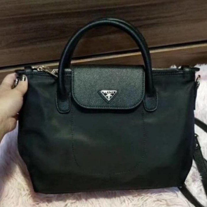 prada vip gift bag