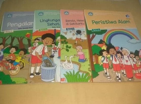 Foto Produk Paket Tematik SD Kelas 1 Semester 2 Tema 5,6,7,8 (4buku) Revisi 2017 dari Yenni Tedjokoesoemo Shop