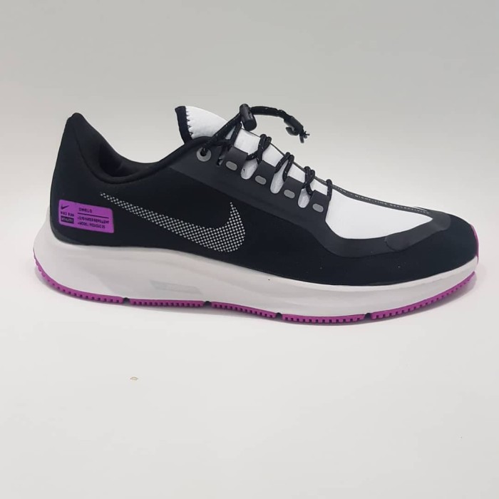 black purple nike shoes