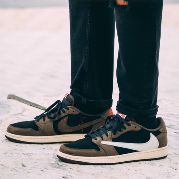 travis scott jordan 1 low top
