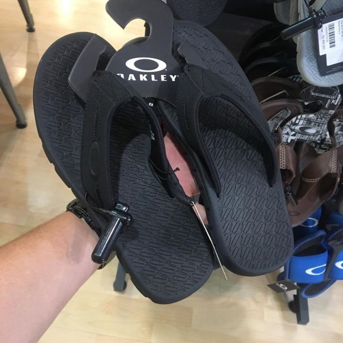 sandal oakley original