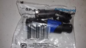 speakon amphenol