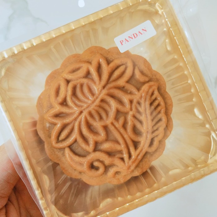 Jual Mooncake Moon Cake Kue Bulan Besar isi 4 - Kacang ...