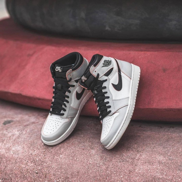 nike sb jordan 1 nyc to paris