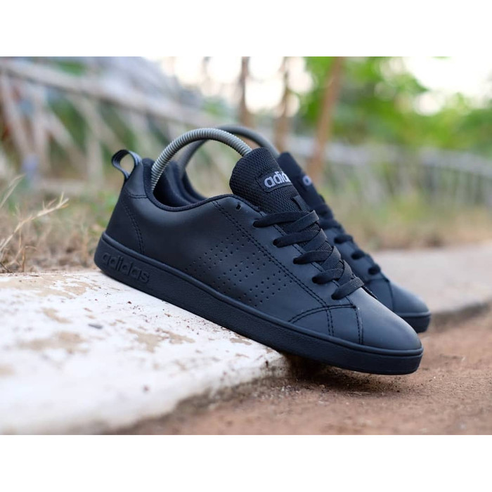 adidas neo advantage full black