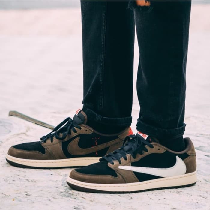 travis scott dark mocha