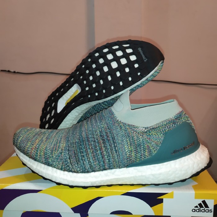 ultra boost laceless ash silver