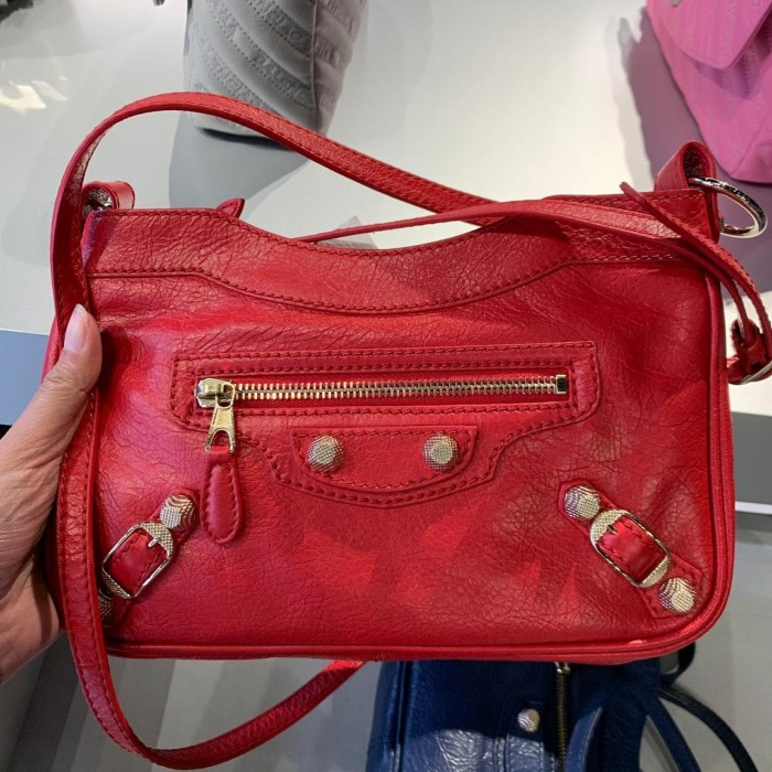 balenciaga bag harga