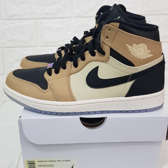 Jual AIR JORDAN 1 RETRO HIGH PREMIUM FOSSIL - Jakarta Selatan - VoiVale | Tokopedia