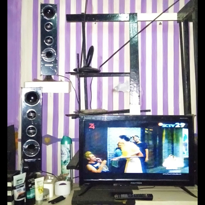 speaker tower cinemax
