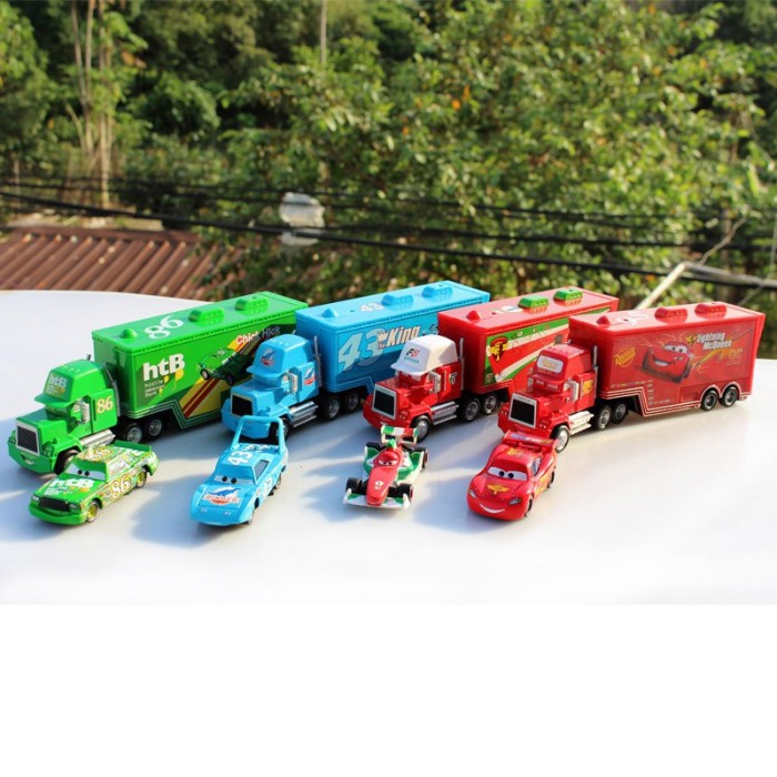 lightning mcqueen toy truck