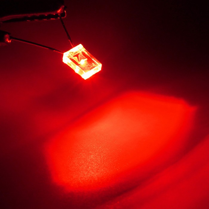 100pcs Rectangular Square LED Emitting Diodes Light Bulbs Yellow//Red//Blue//GreenT