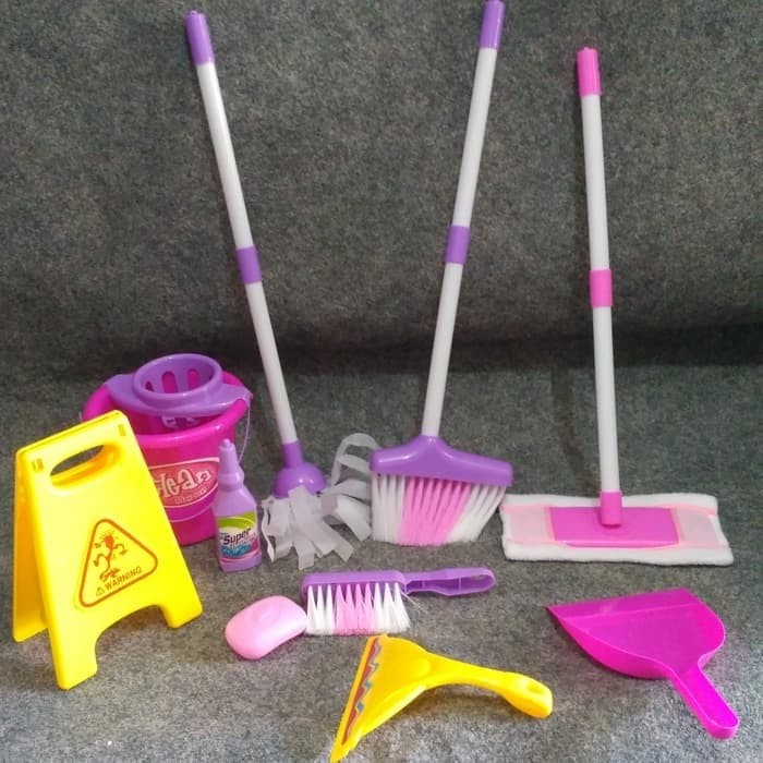 Jual MAINAN  ANAK LITTLE HELPER CLEANING SET SAPU PEL 