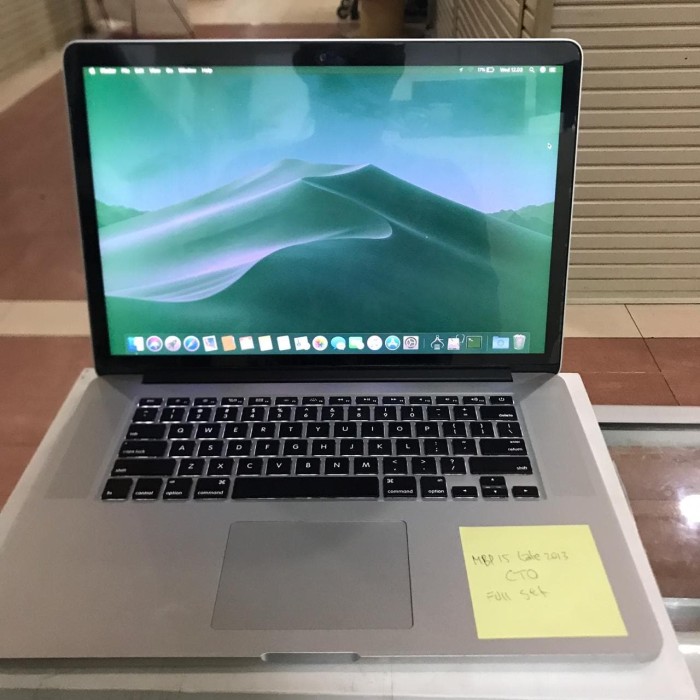 Jual MacBook Pro Retina 2013 Core i7 2.3ghz 15 Inch CTO