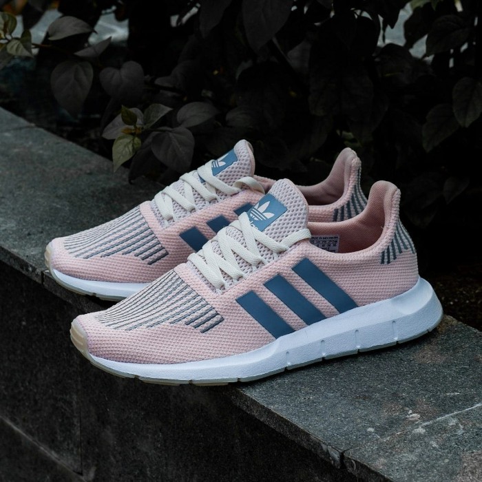 adidas swift run 35