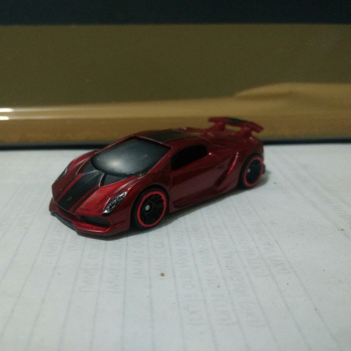 Jual Hotwheels Lamborghini Sesto Elemento Red Loose Mulus Made in Indonesia , Jakarta Timur , toko online provy