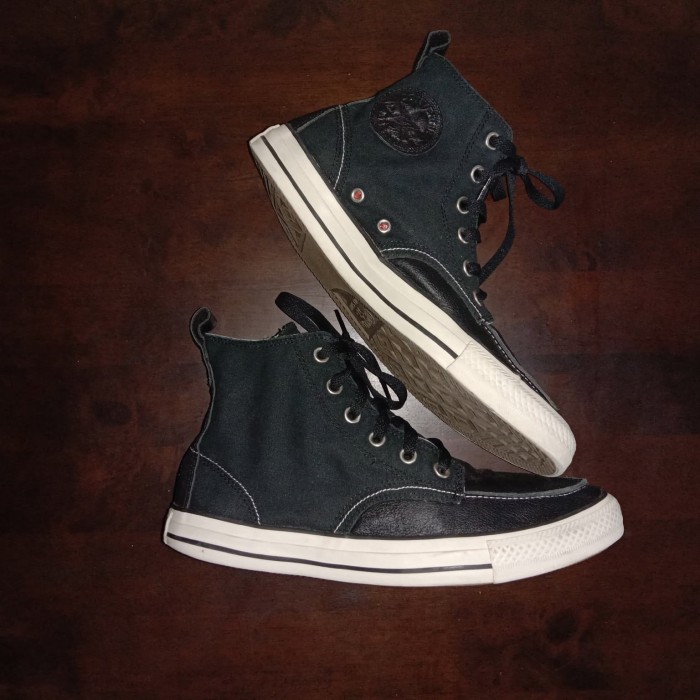 converse canvas boots