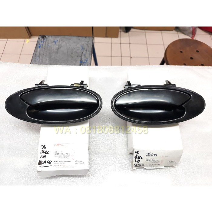 Foto Produk Handle Tarikan Pintu Luar Hitam Belakang Mitsubishi Lancer Evo 3 CB dari Istana Motor Mitsubishi