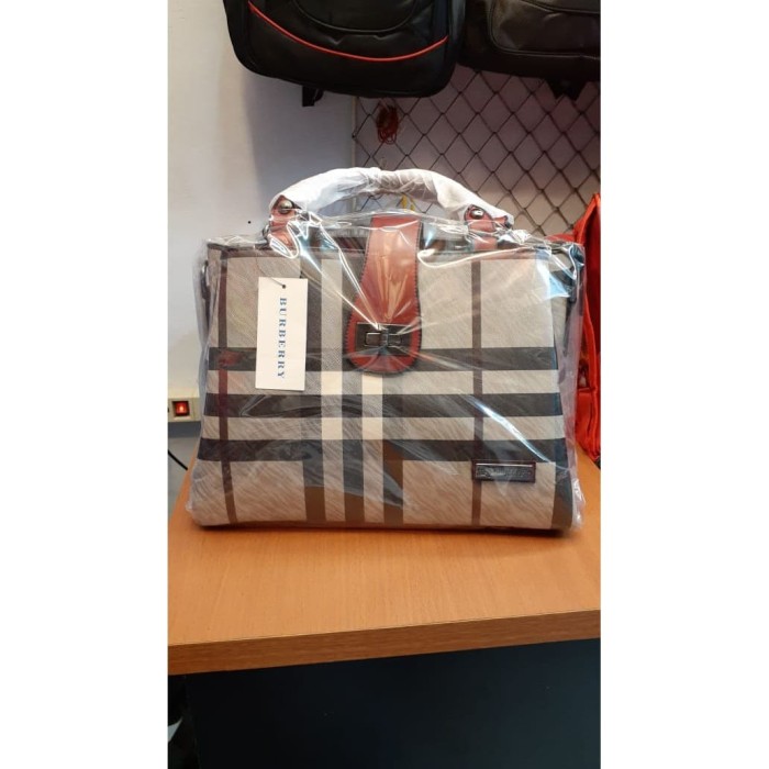 burberry luggage bag