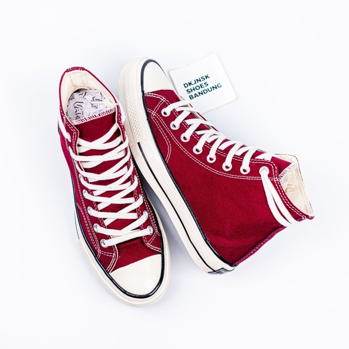 maroon converse shoes