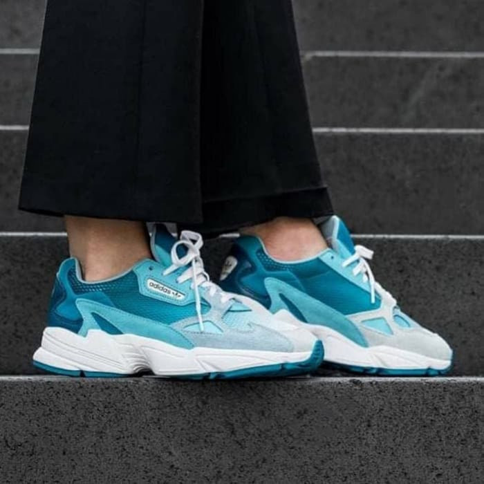 adidas falcon blue white