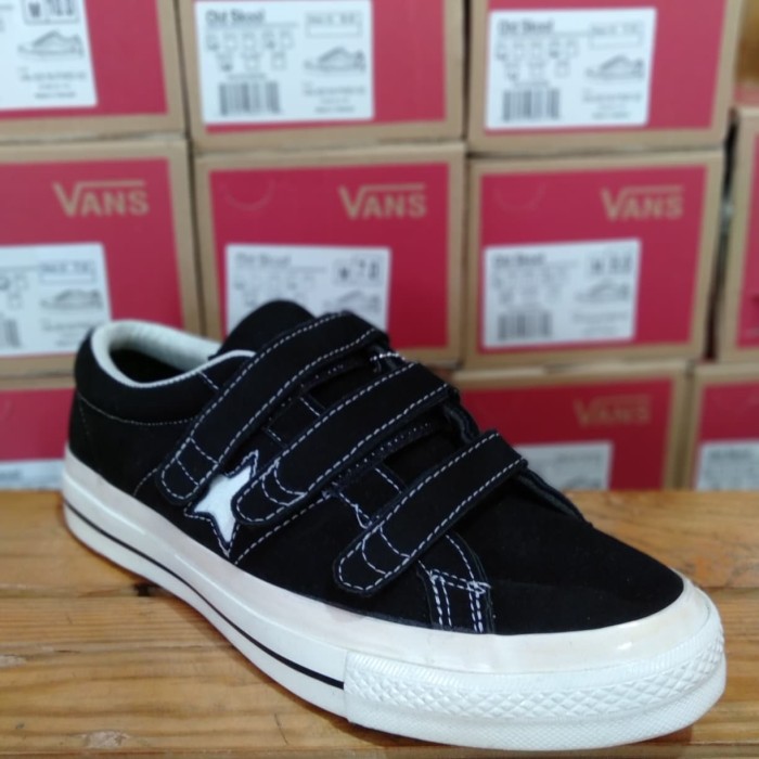 converse one star pro 3v black & white skate shoes