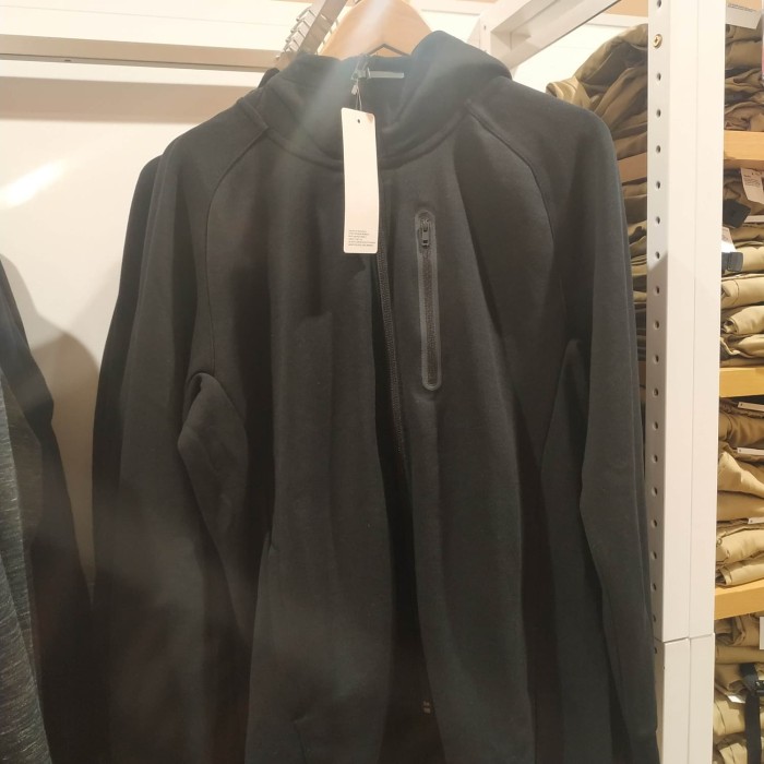 uniqlo sweat suits