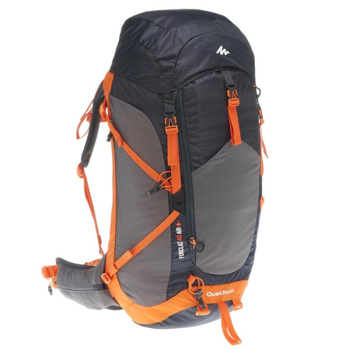 quechua 40l backpack
