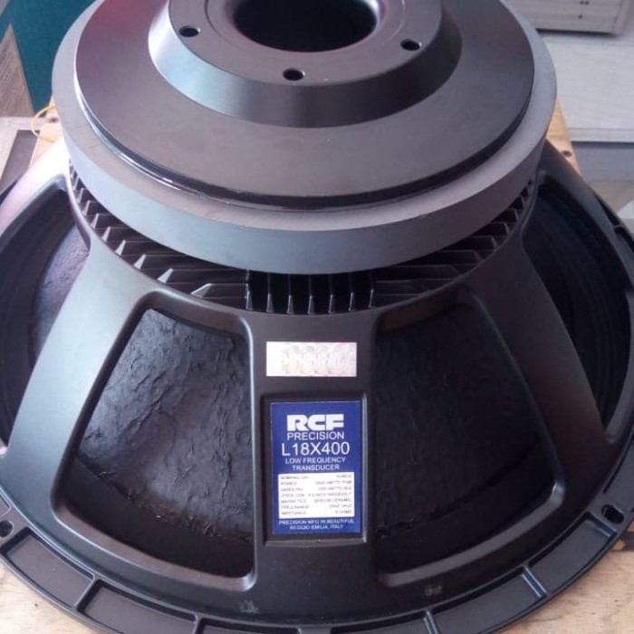 rcf x400 speaker