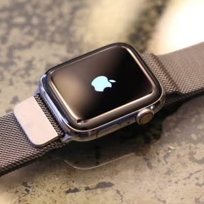 apple watch series 4 versions