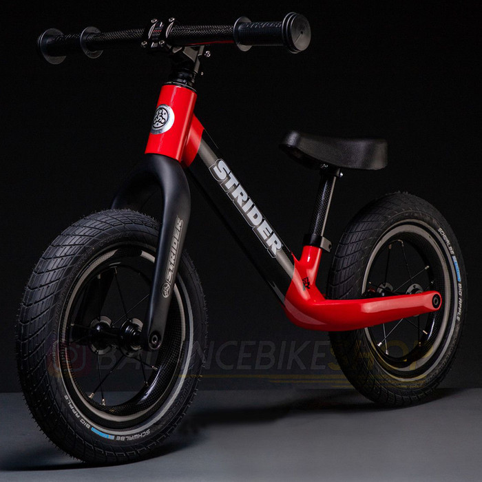 harga balance bike strider