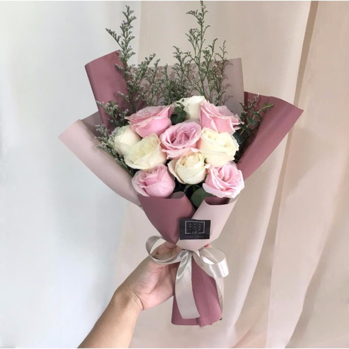 Jual Premium 10 Roses Bouquet Valentine Buket  Bunga  