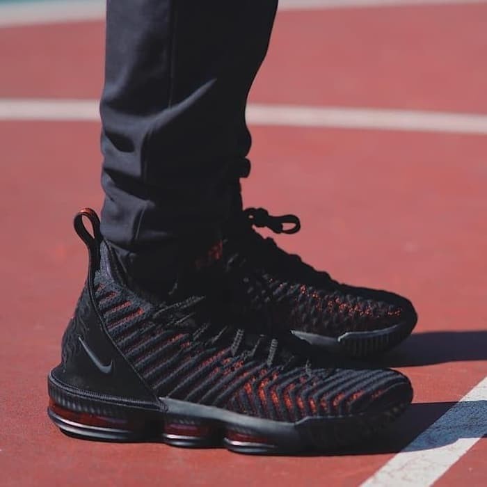 nike lebron xvi fresh bred