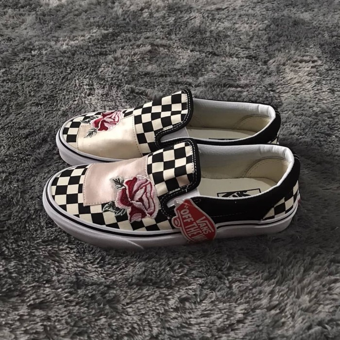 vans satin patchwork slip on