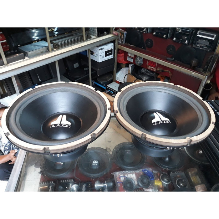 12 inch jl audio w3