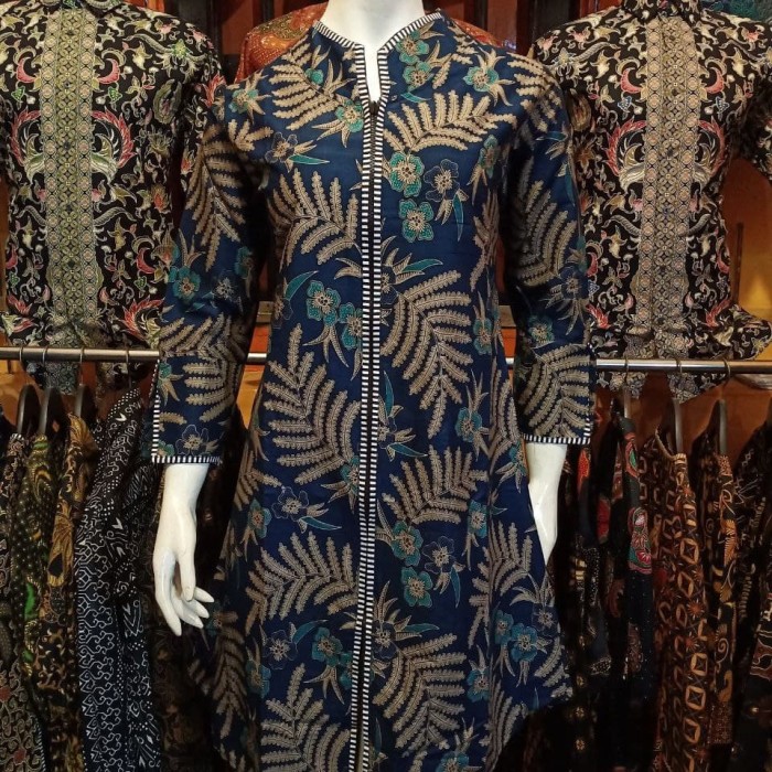 Foto Produk Tunik batik mewah special for you - Spc Putri ML, M dari naufal_fashion_batik