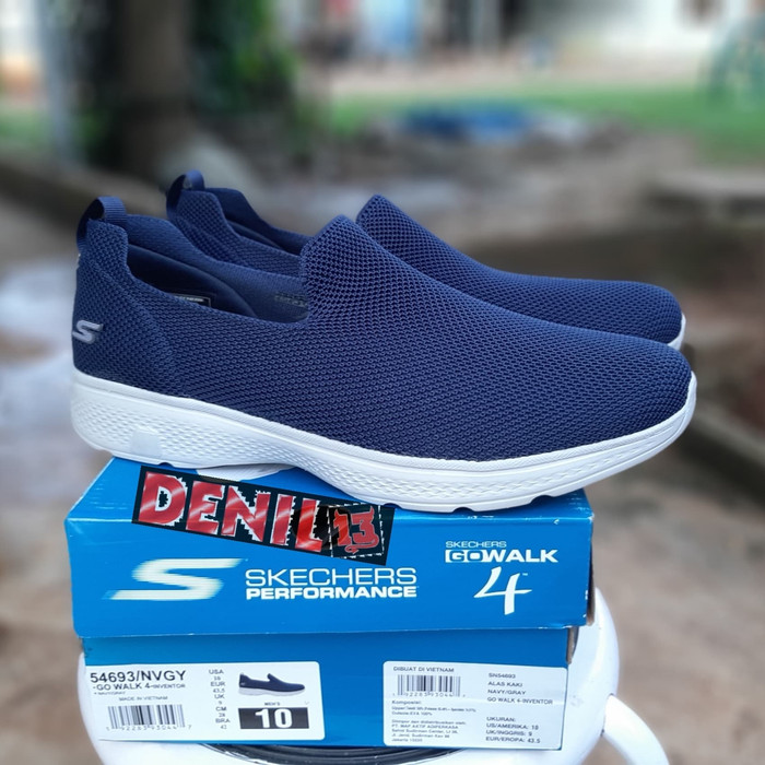 skechers performance men's go walk 4