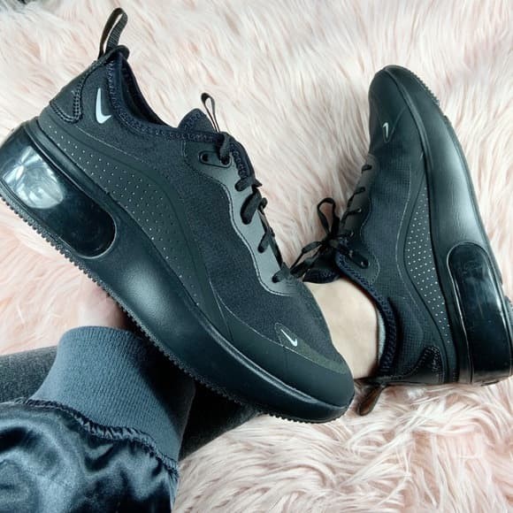 nike dia all black