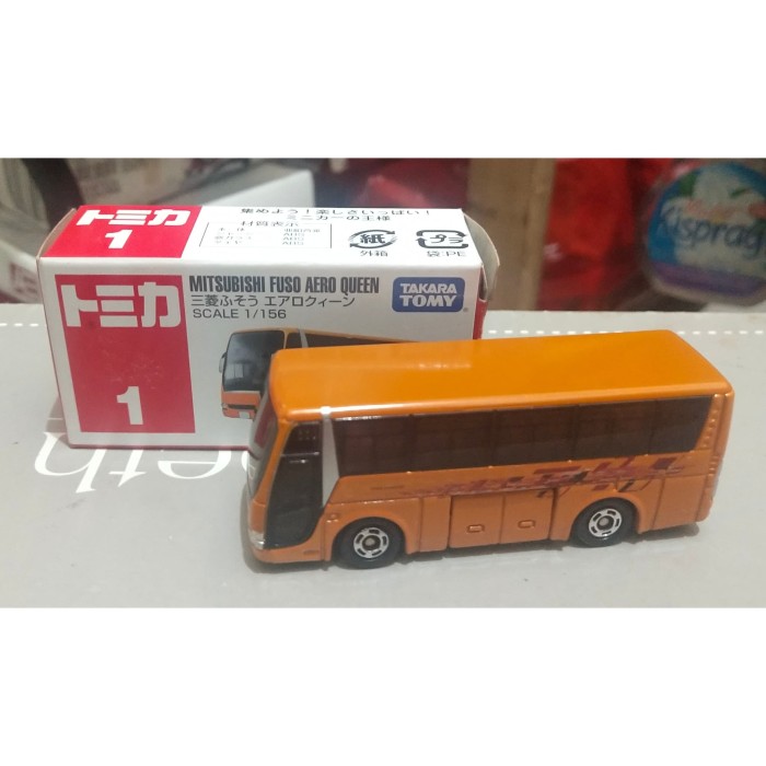 tomica mitsubishi fuso aero queen