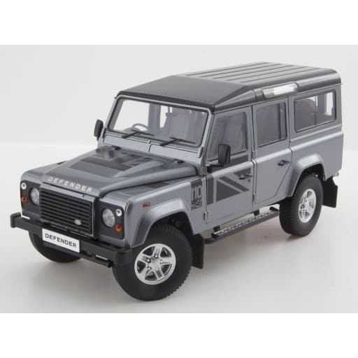 Jual 1/18 DORLOP LAND ROVE   R DEFENDER 110 HERITAGE GREEN