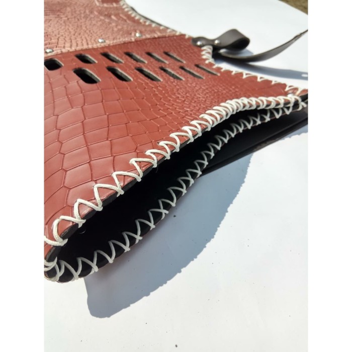 Jual Quiver Kulit Asli Tempat Anak Panah Tas Anak Panah Keren Tas Panahan Kab Bogor Raja Panah Bogor Tokopedia