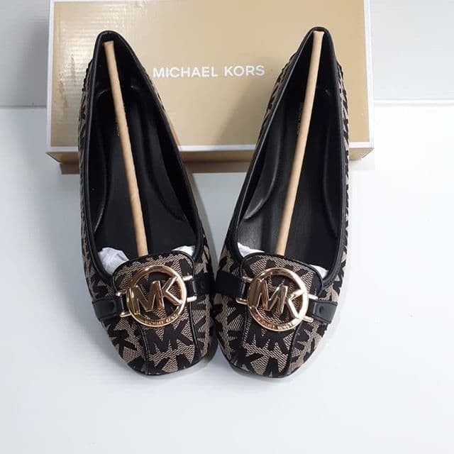Sepatu michael kors Clearance